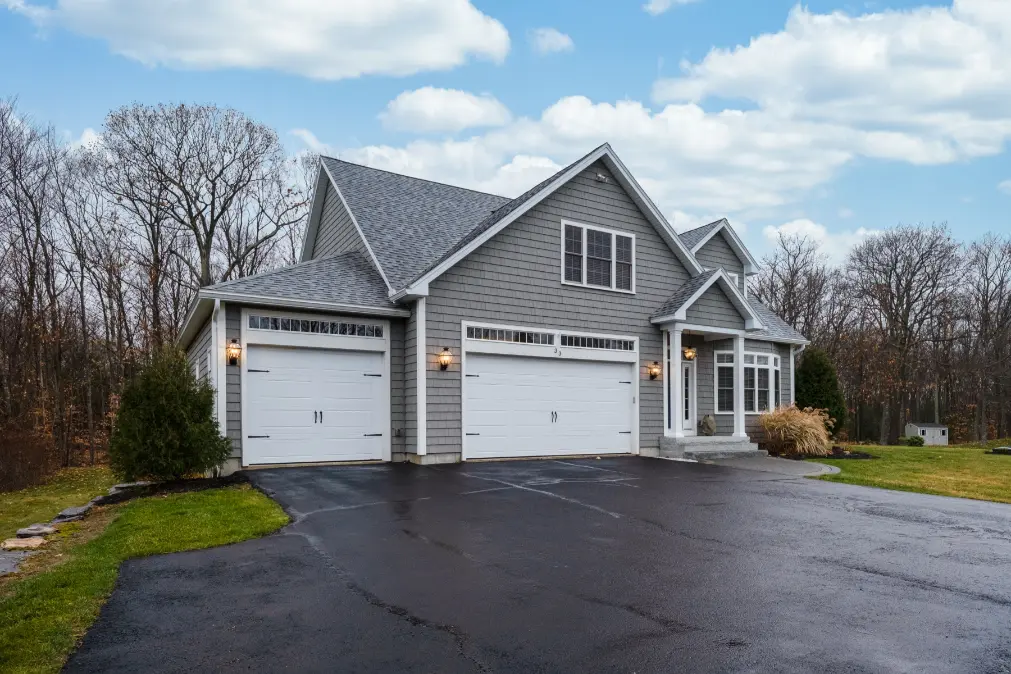 Concrete vs. Asphalt Driveways