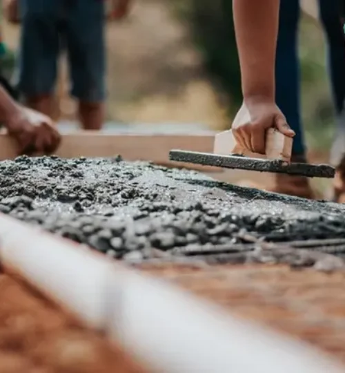 Bonded, insured, licensed Concrete Contractor Near Me in Cedar Rapids, Iowa